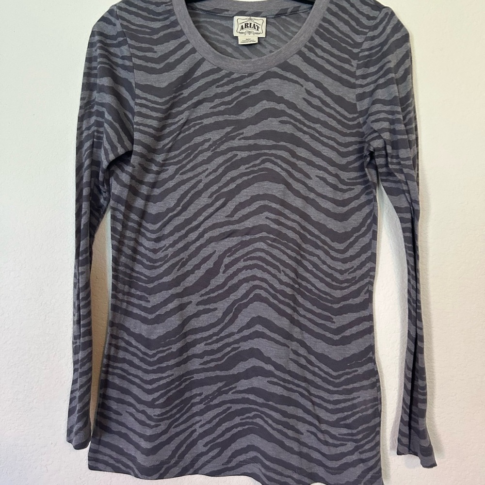 Ariat Medium Gray Zebra Print Long Sleeve Top